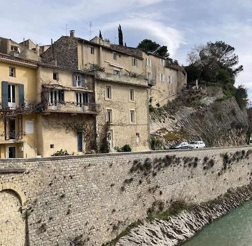 Belle Vue Sur Le Pont Romain